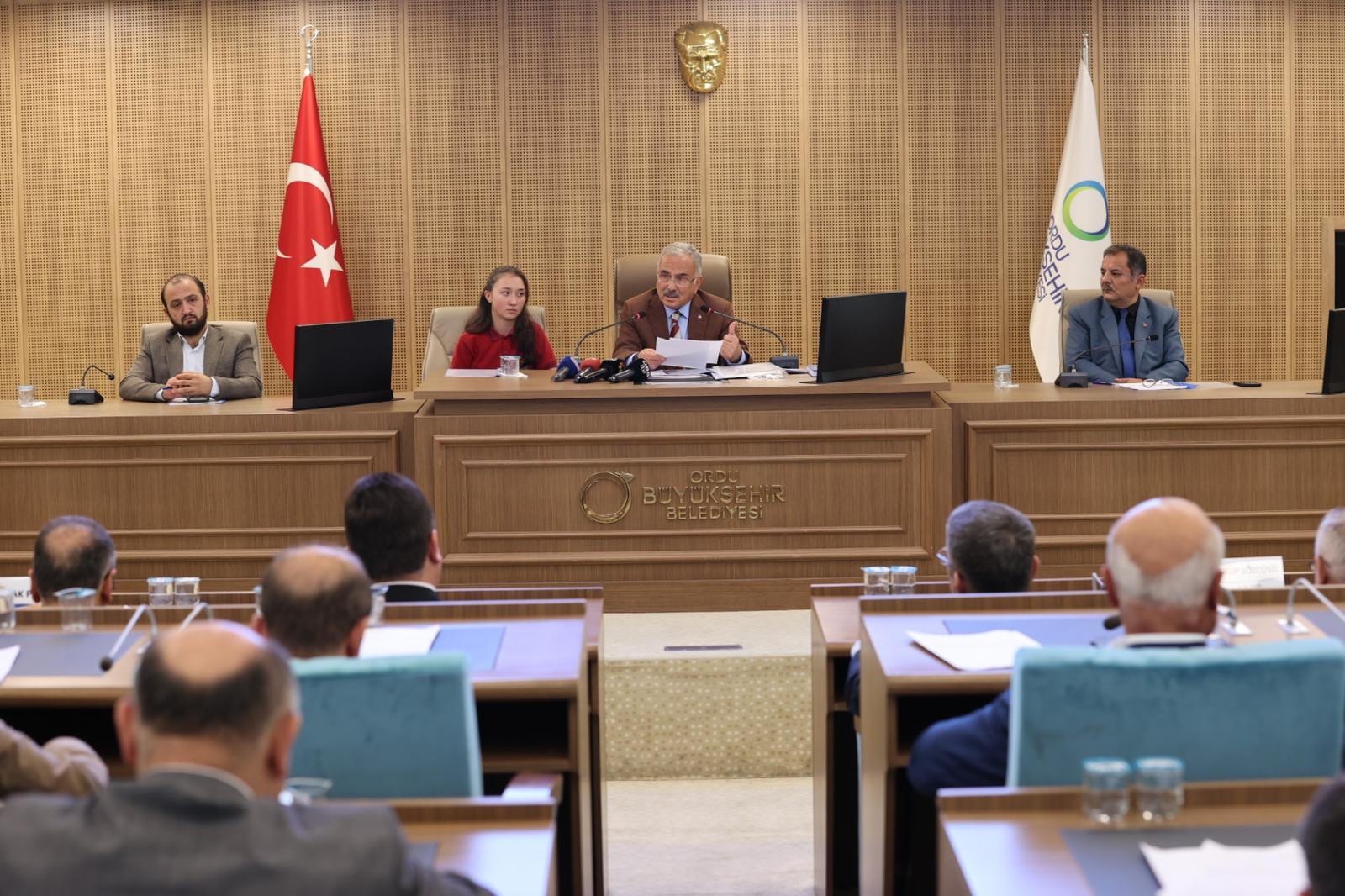 Ordu Büyükşehir Belediye Başkanı Dr. Mehmet Hilmi Güler, birçok alanda Ordu için yeni müjdeler verdi.