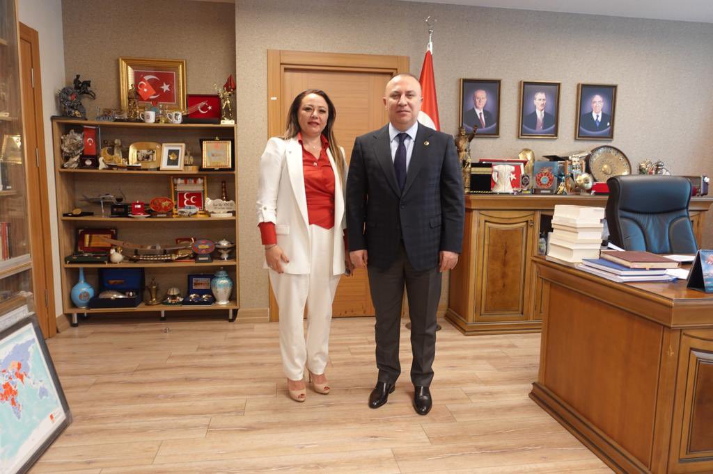 Rektör Ana Son Ziyaretlerini Sosyal Medya Hesabından Paylaştı 
