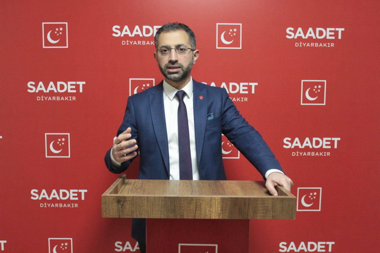 SAADET PARTİSİ DİYARBAKIR İL BAŞKANLIĞI AMEDSPOR’A SALDIRILARI KABUL ETMİYORUZ