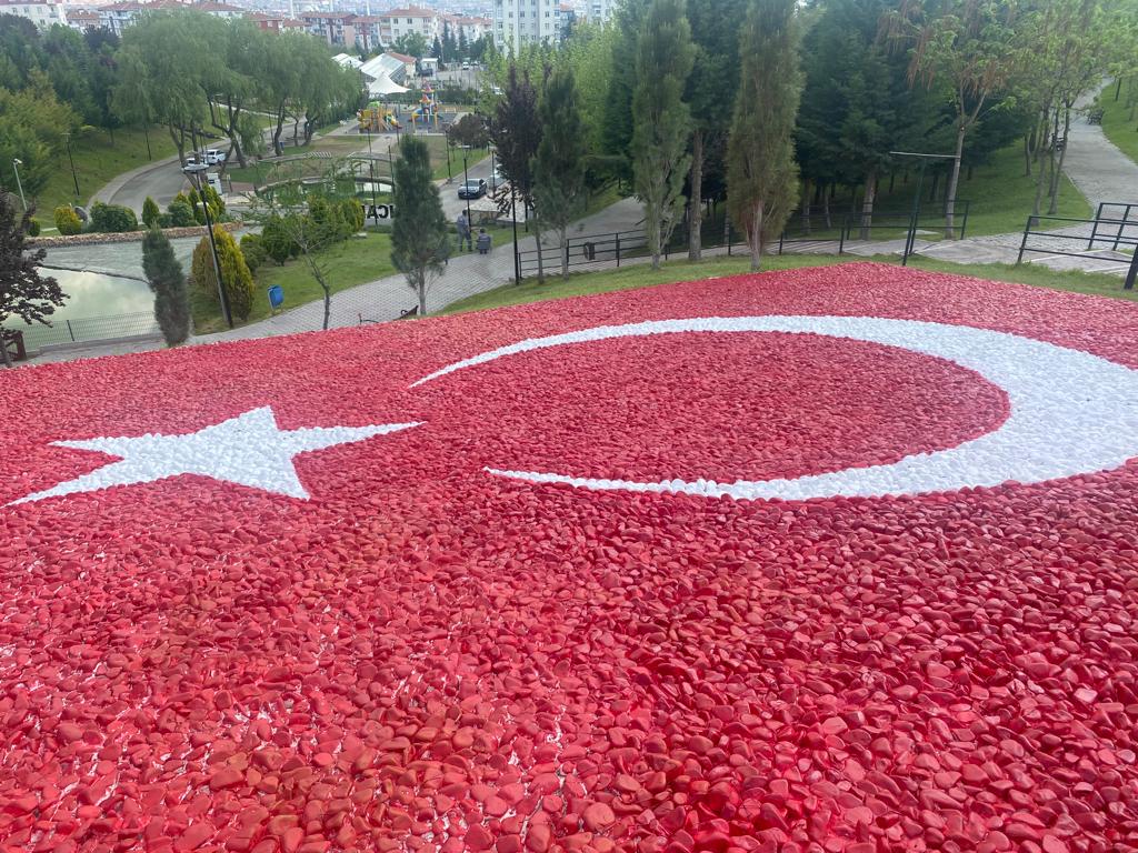 SİNCAN BELEDİYESİNDEN KURU PEYZAJ ÇALIŞMASI