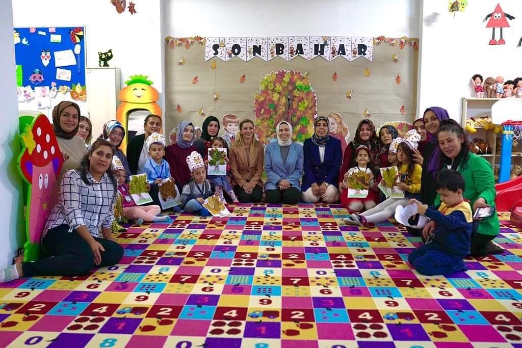 SİNCANLI HANIMLAR VE ÇOCUKLARA SÜRPRİZ ZİYARET