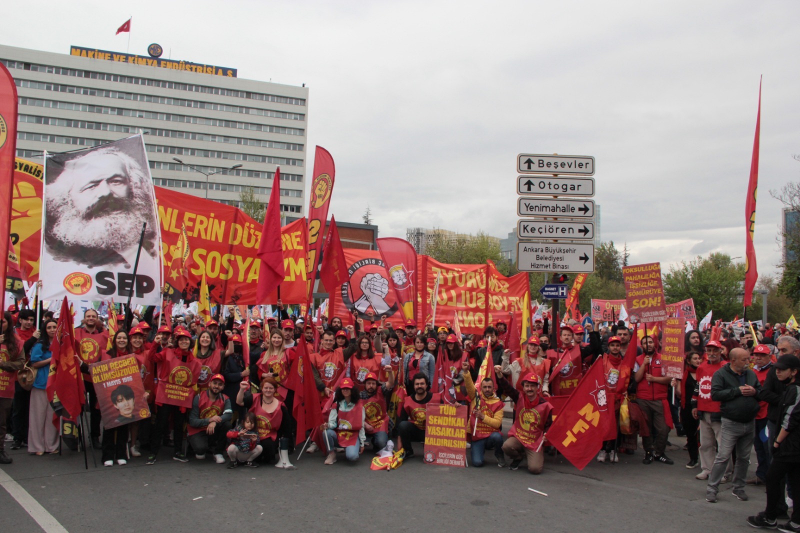 Sosyalist Emekçiler Partisi 1 Mayıs’ı Kutladı