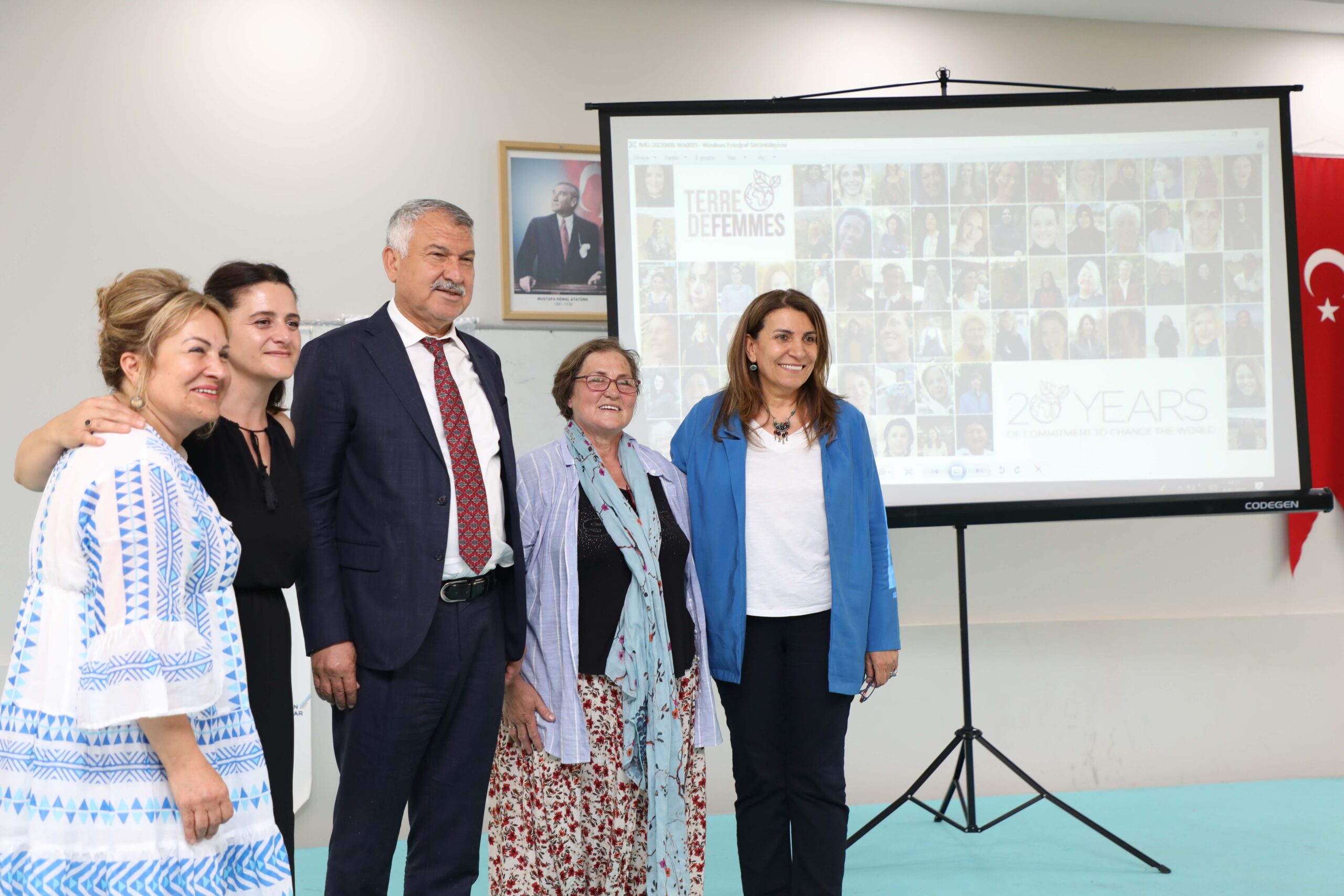 “Toprağın Kadınları” Projesi Toplantısı Adana’da Yapıldı