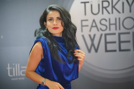 Tuba İşbilir Yıldırım Kırmızı Halıda