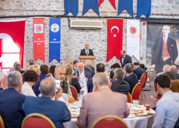 TÜRKİYE MECLİS ÜYELERİ BİRLİĞİ BAŞKAN TUNÇ'LA BULUŞTU