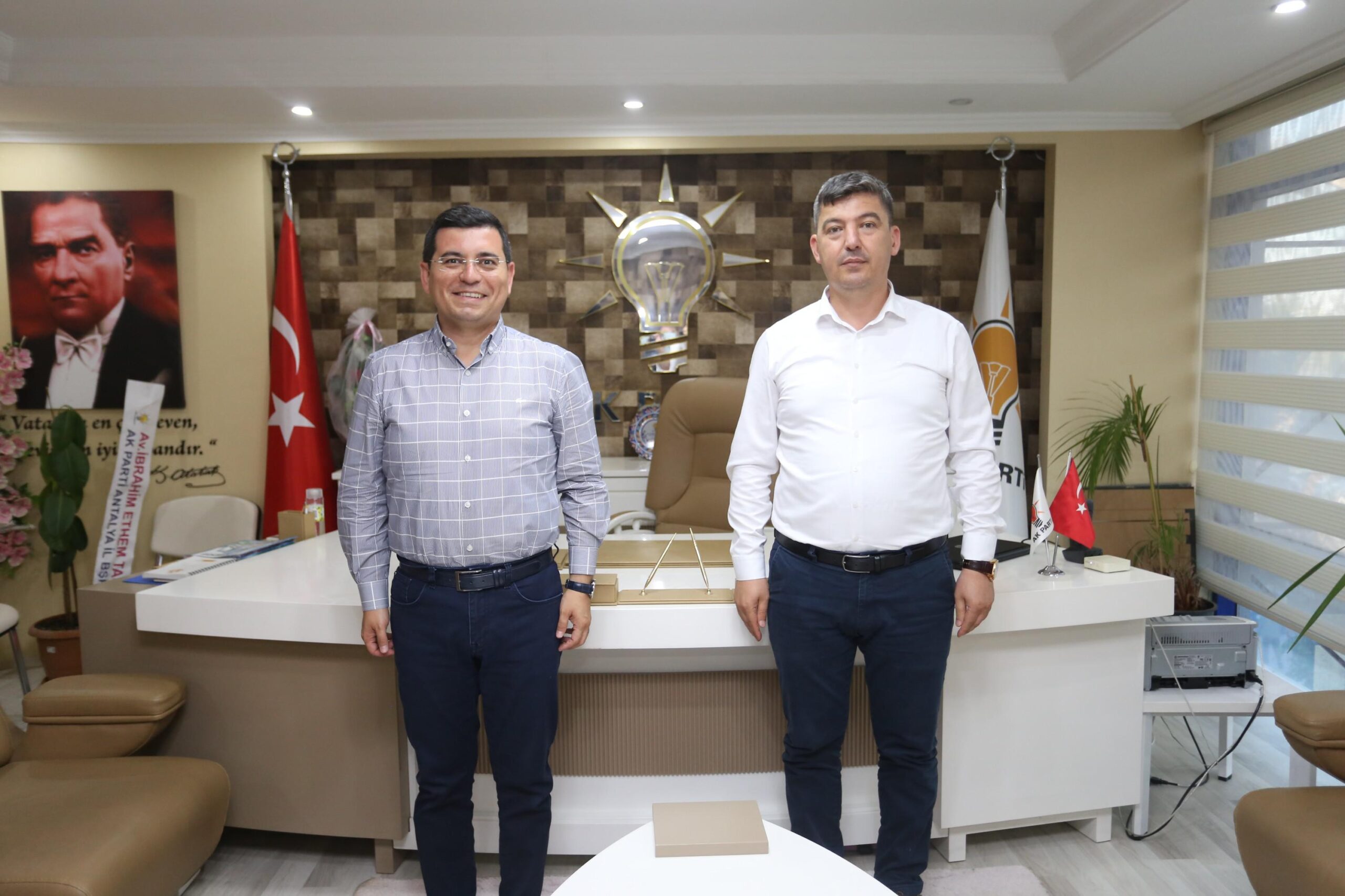 Tütüncü, “Antalya’ya, Türkiye’ye yaptığımız hizmetler ortada”