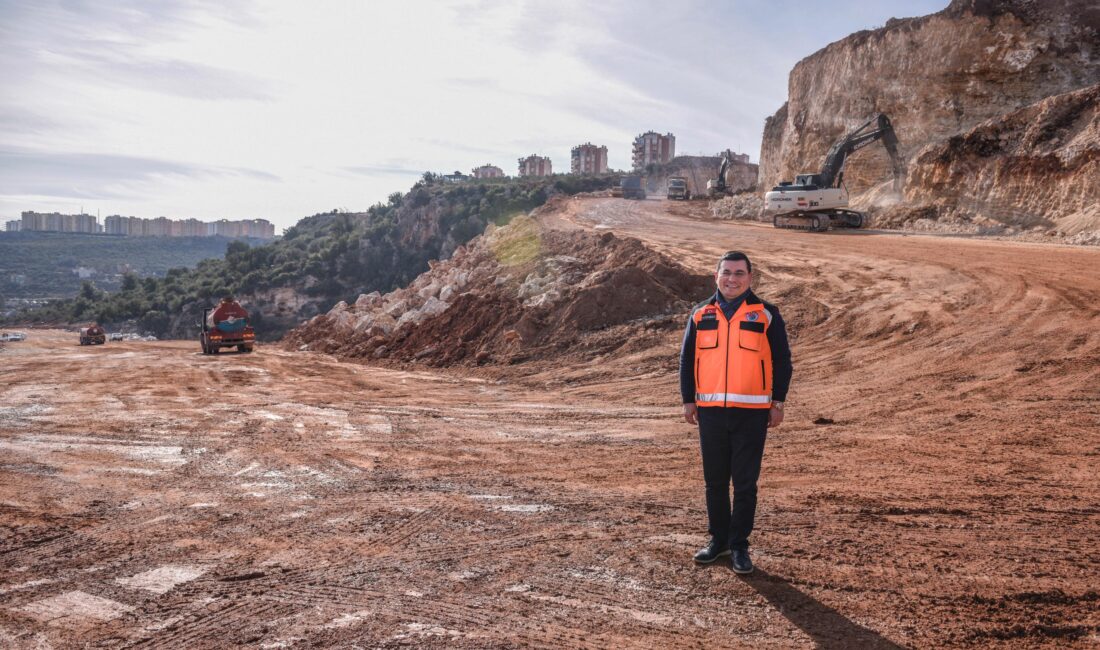 Masa Dağı bölgesindeki yol