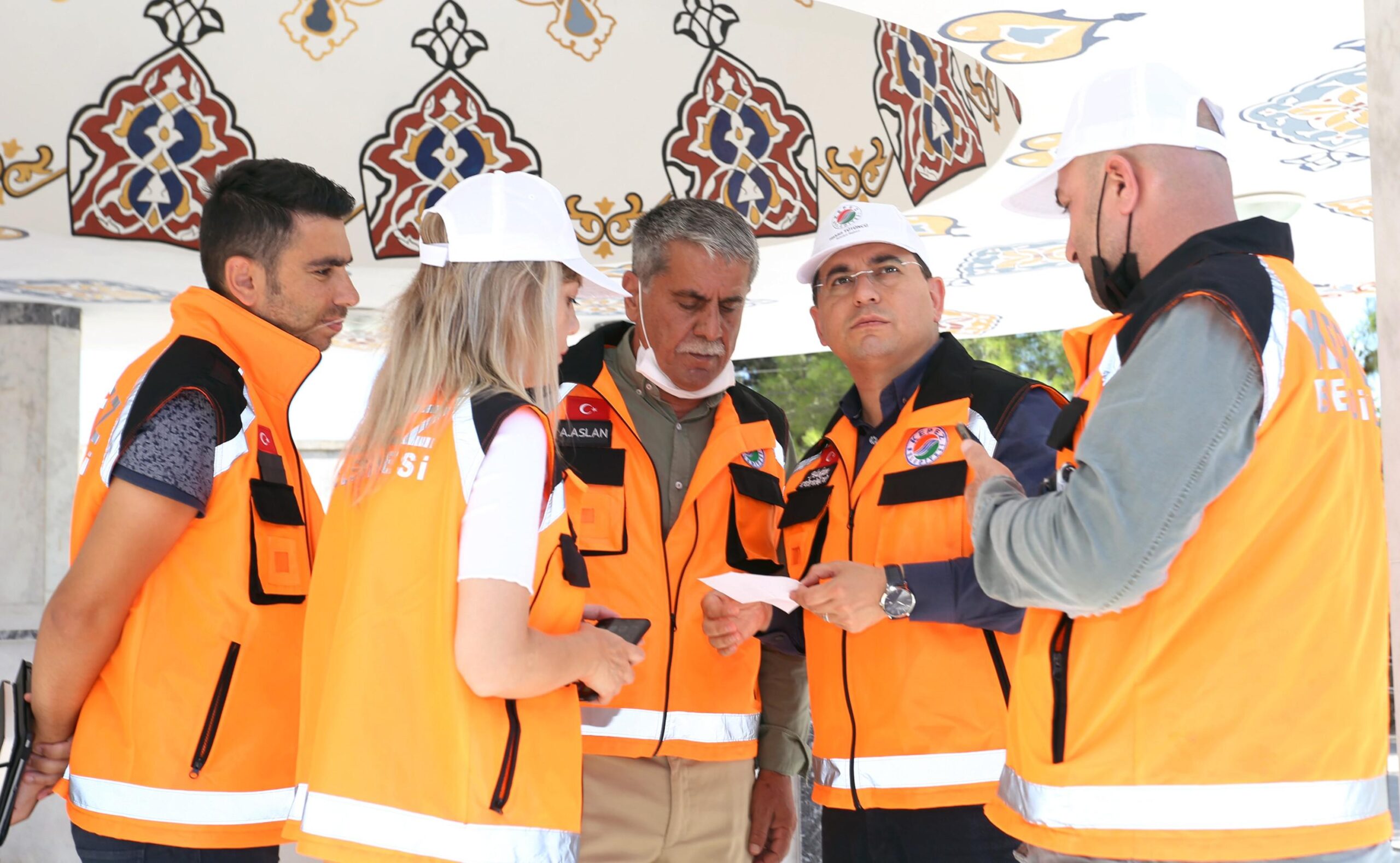 Tütüncü, “Kepez’de aşk olsun dedirten bir değişim var”