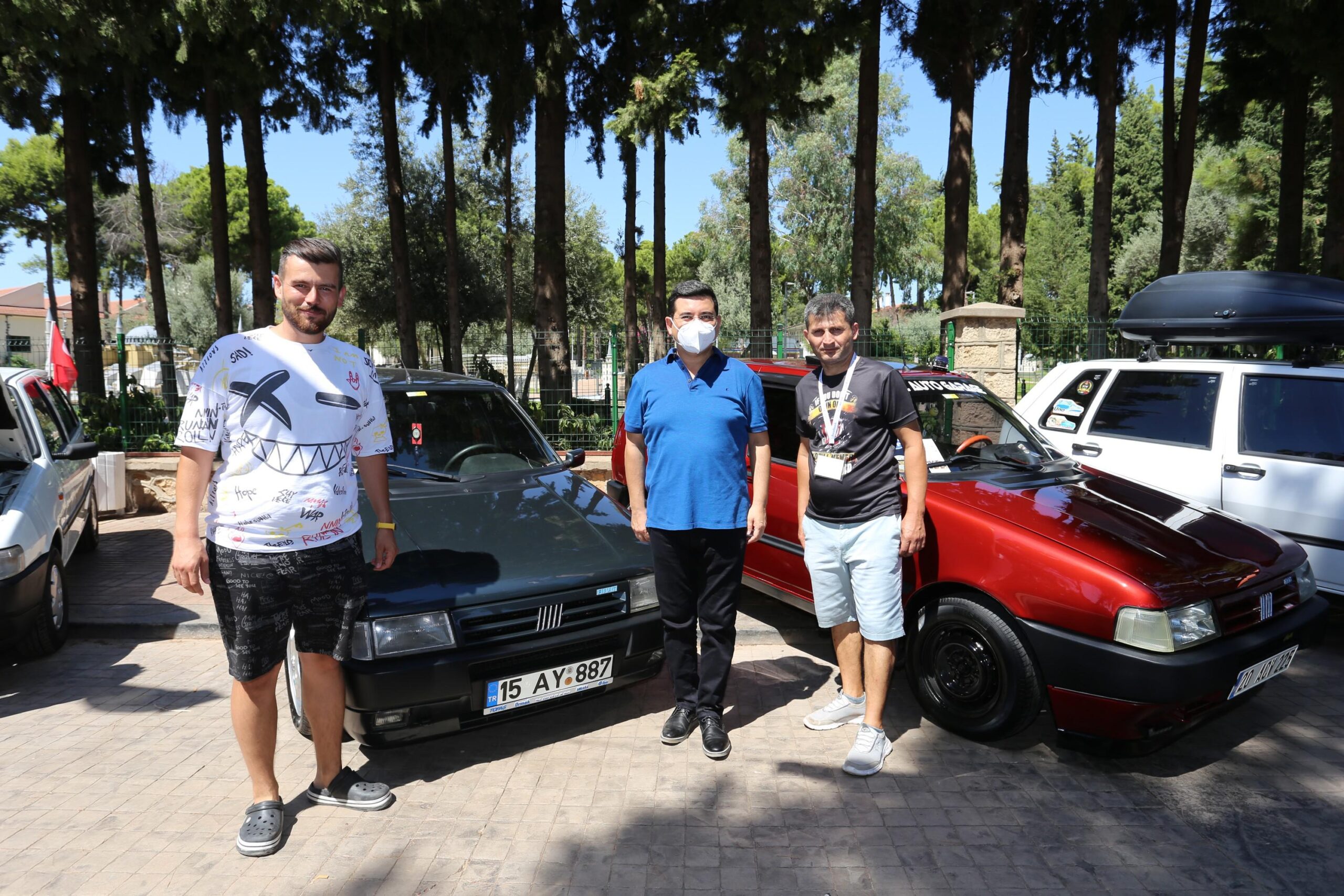 Uno tutkunları Dokuma Park’ta buluştu