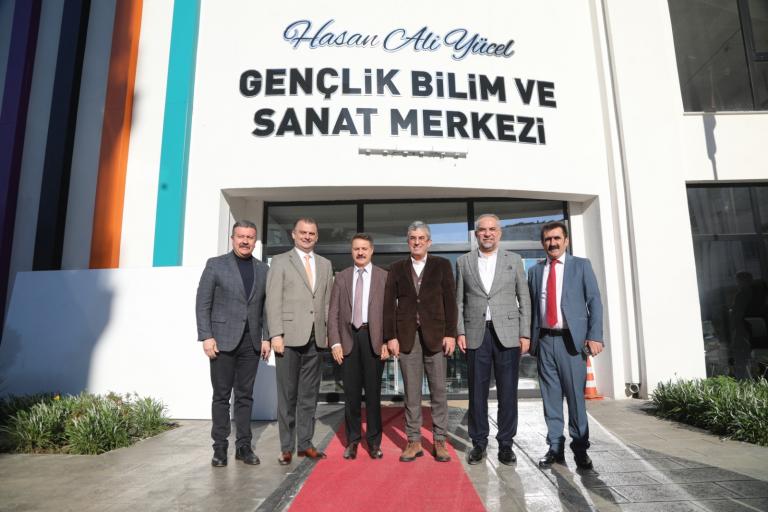 Uzmanlar tarımda kooperatifleşmeye dikkat çekti