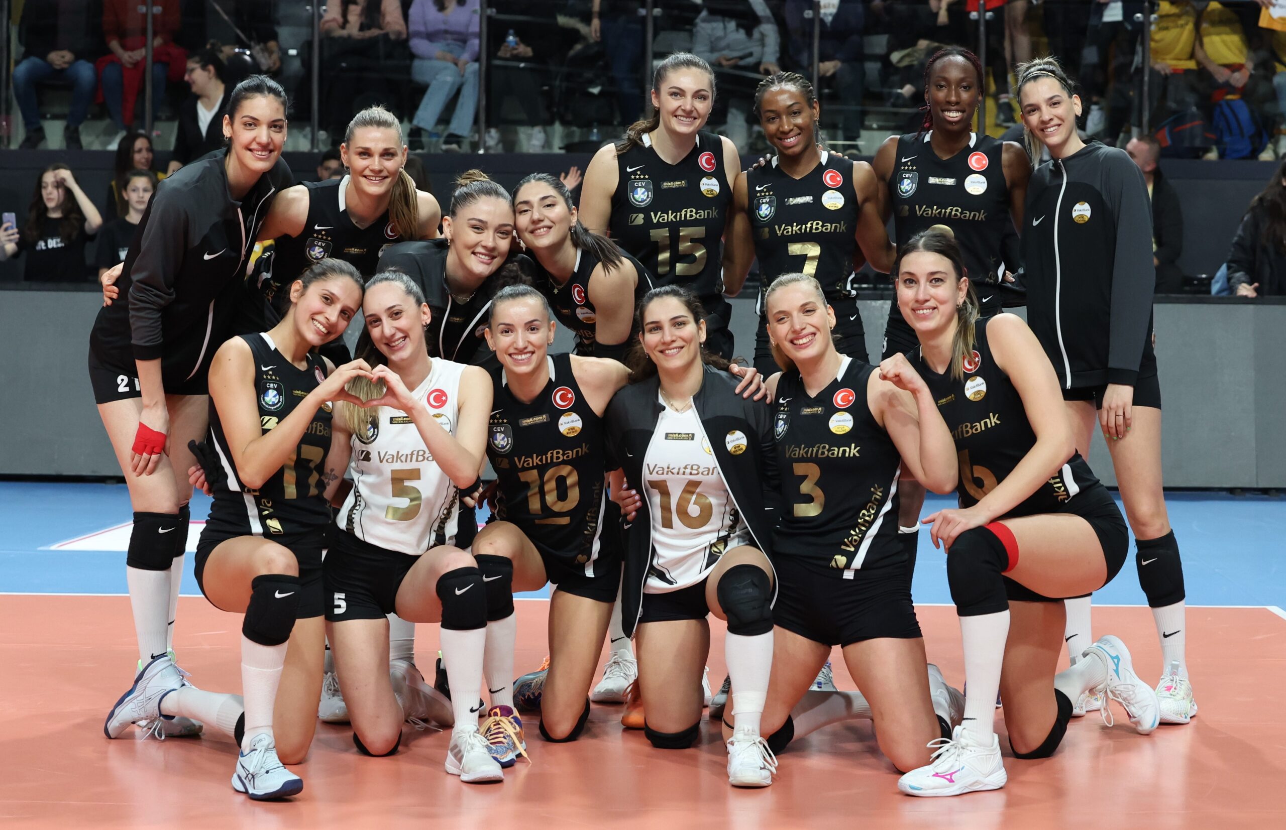 VakıfBank, Galatasaray HDI Sigorta’ya set vermedi