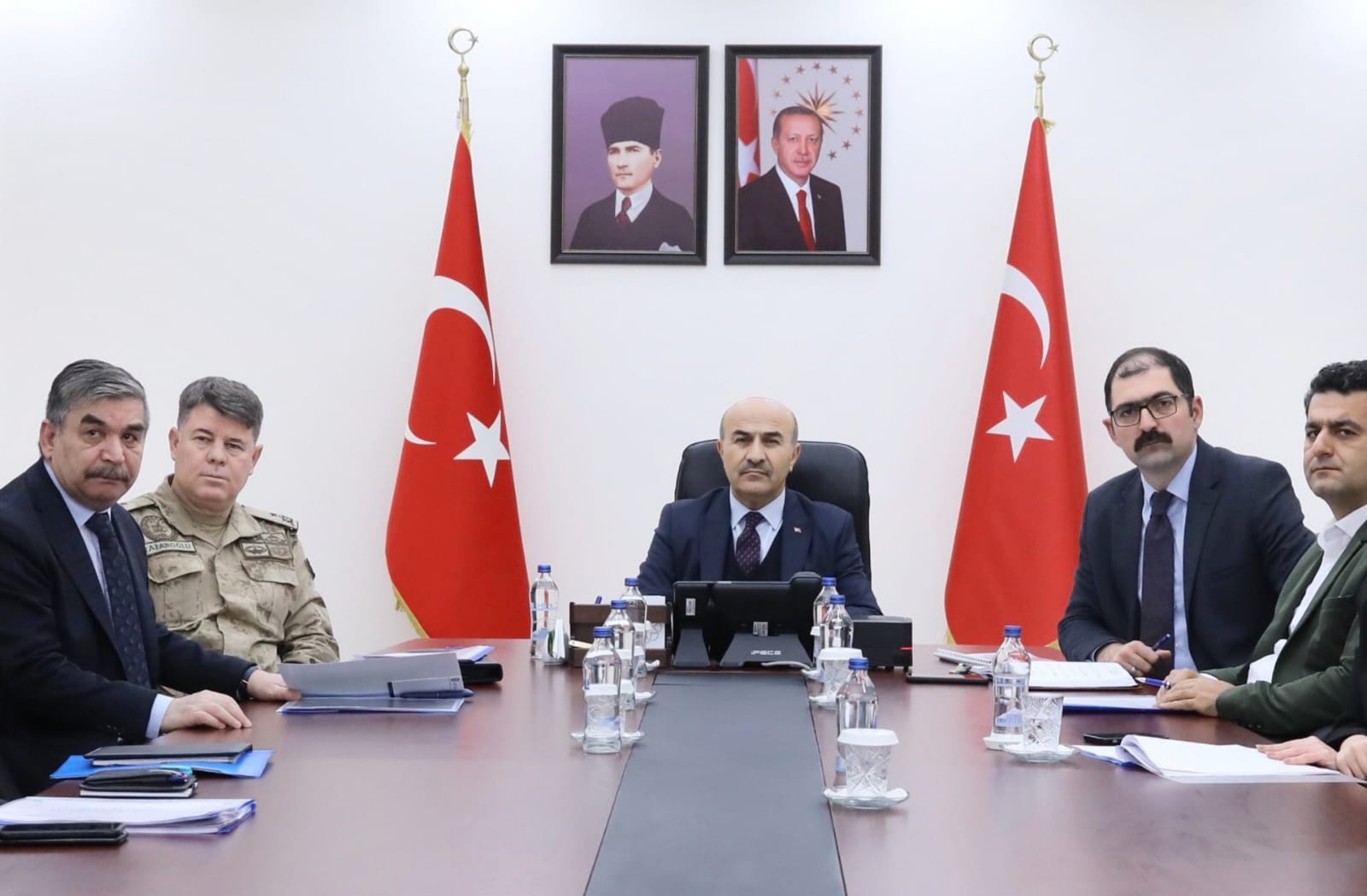 Vali Demirtaş, Metamfetamin ile Mücadele Bölge Değerlendirme Toplantısına Katıldı