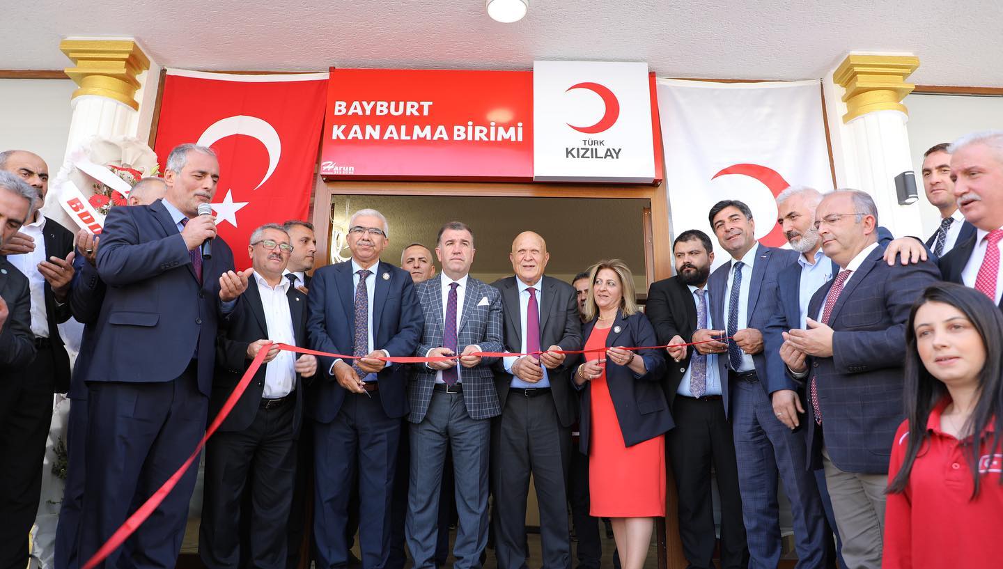 VALİ MUSTAFA ELDİVAN KIZILAY YENİ HİZMET BİNASININ TEMEL ATMA TÖRENİNE KATILDI