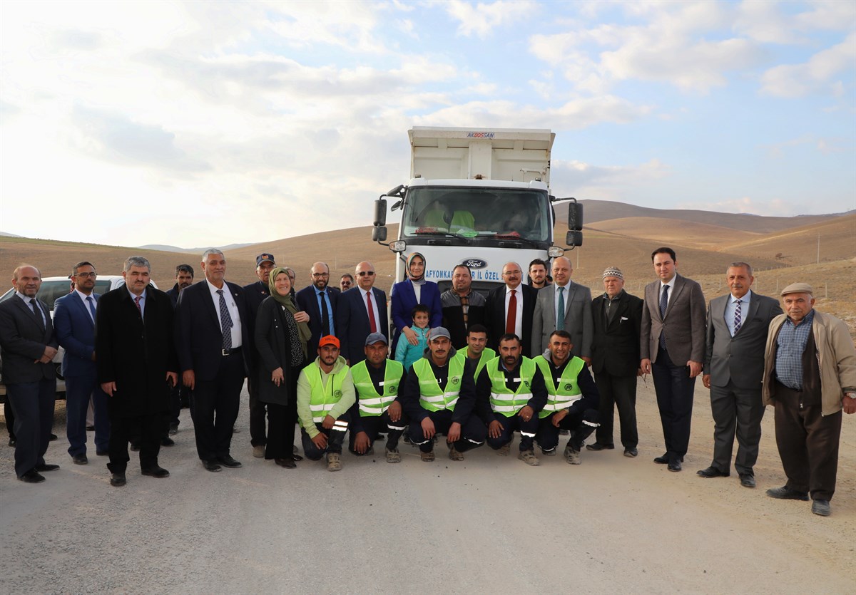 Vali Yiğitbaşı Bolvadin Ziyaretlerini Gerçekleştirdi