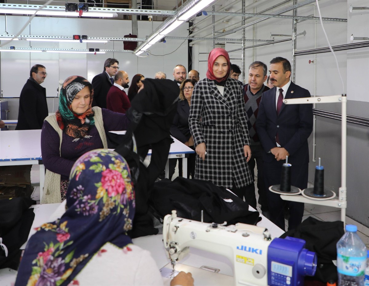 Vali Yiğitbaşı, Sultandağı'nı Ziyaret Etti