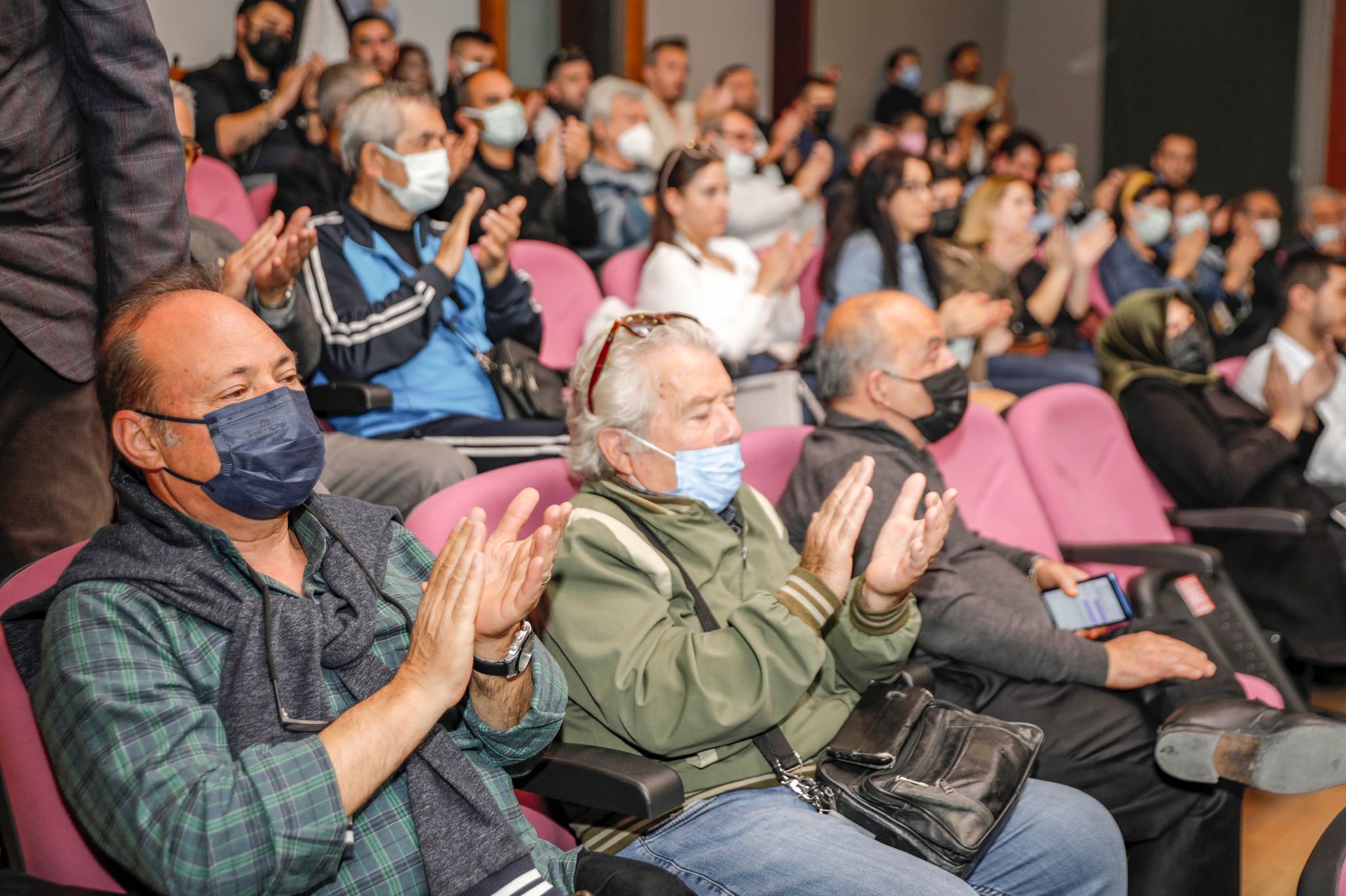 Vatandaş ile omuz omuza sosyal belediyecilik yaptık!