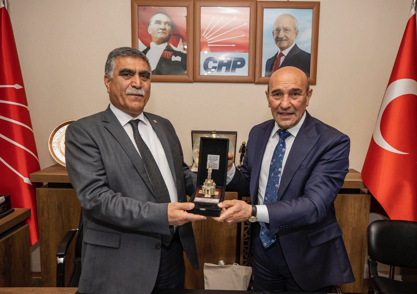 “Yepyeni bir memleketi hep beraber kuracağız”