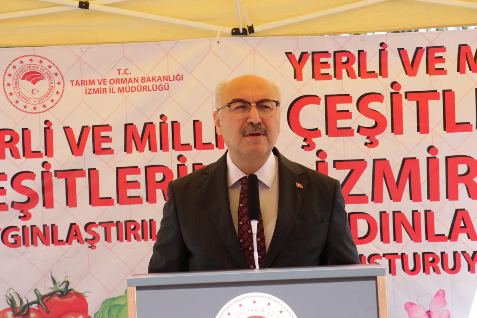 Yerli ve Milli 1 milyon 300 bin fide ile 300 kilogram tohum dağıtıldı