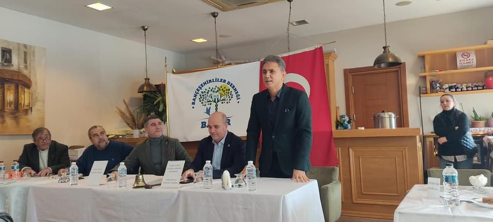 Başkan Beyzade Kayabaşı, Başakşehir’in Sesine Kulak Veriyor