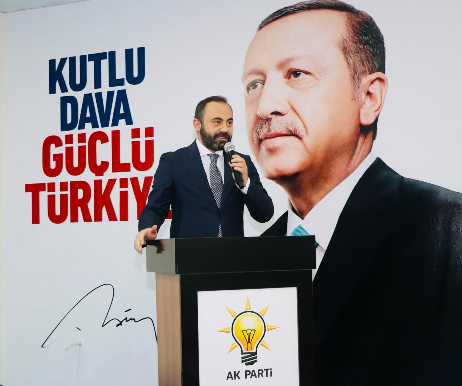ONUR BAKIR YAPARSA AK PARTİ YAPAR 
