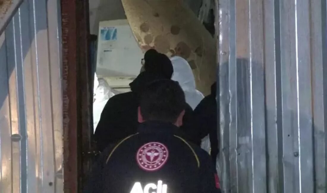 İstanbul'da atık toplama merkezinde