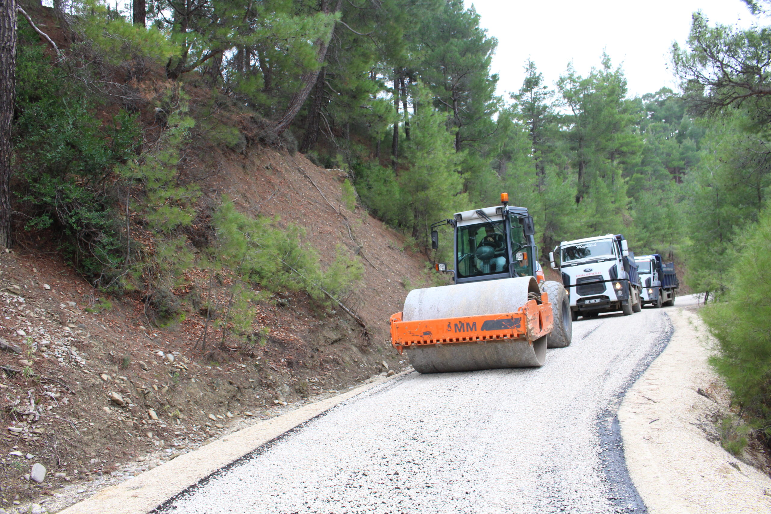 Manavgat burmahan beskonak emisyon asfalt calismasi 7 scaled