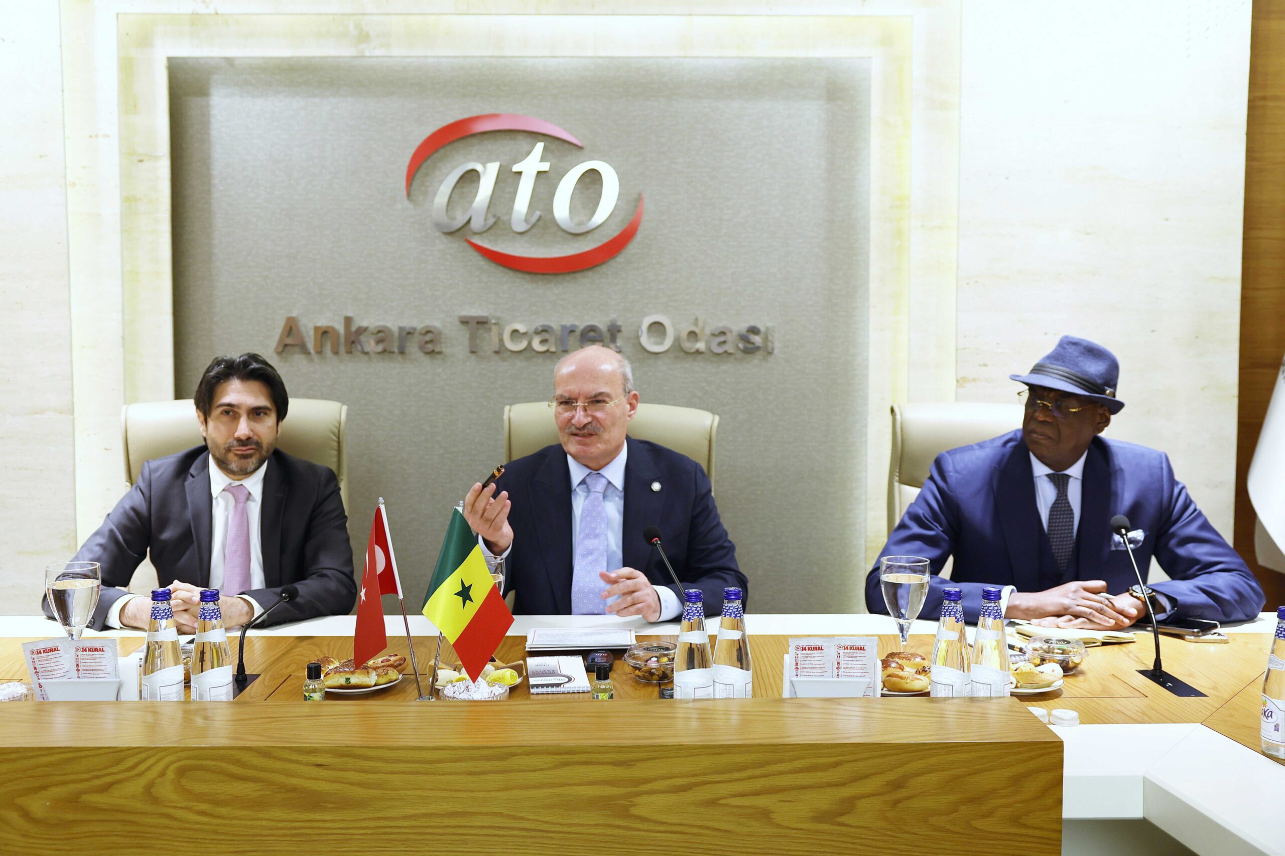 SENEGAL SAĞLIK BAKANLIĞI VE SAĞLIK SEKTÖRÜ TEMSİLCİLERİNDEN ATO’YA ZİYARET