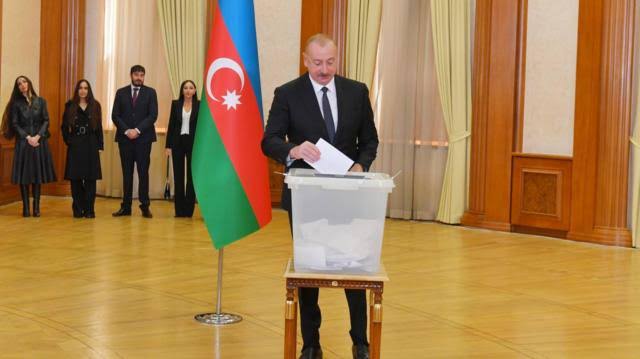 Azerbaycan‘da seçim maratonu sona