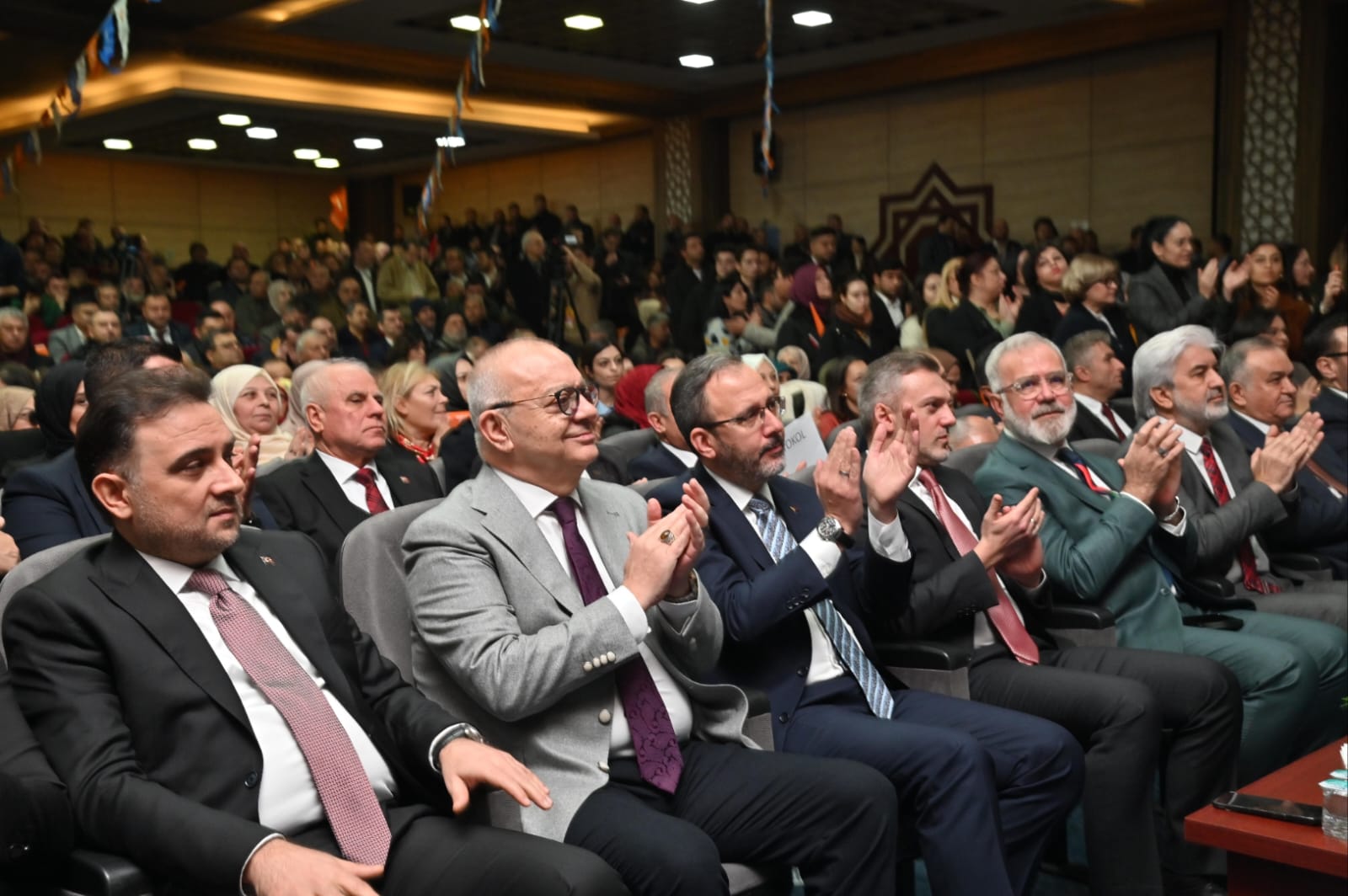 AK Parti Aday Tanıtım Toplantısı Gerçekleştirildi
