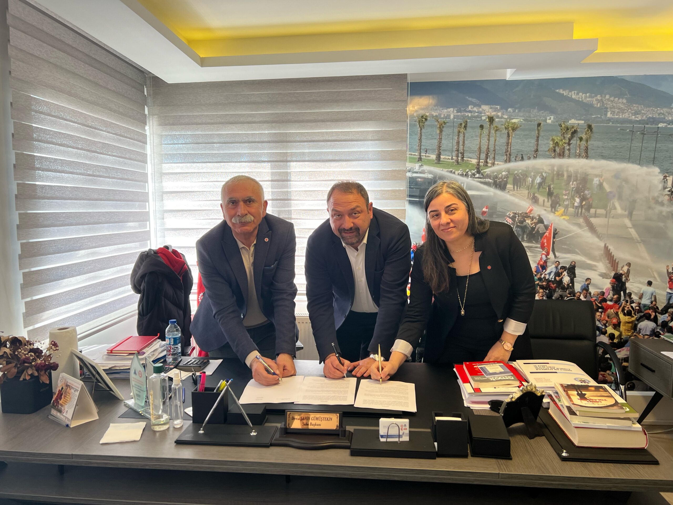 Başkan Gümrükçü’den çalışanlara ek protokol müjdesi