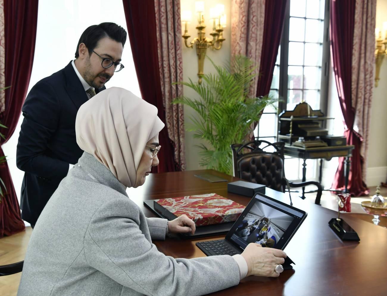 Emine Erdoğan, AA’nın “Yılın Kareleri” oylamasına katıldı