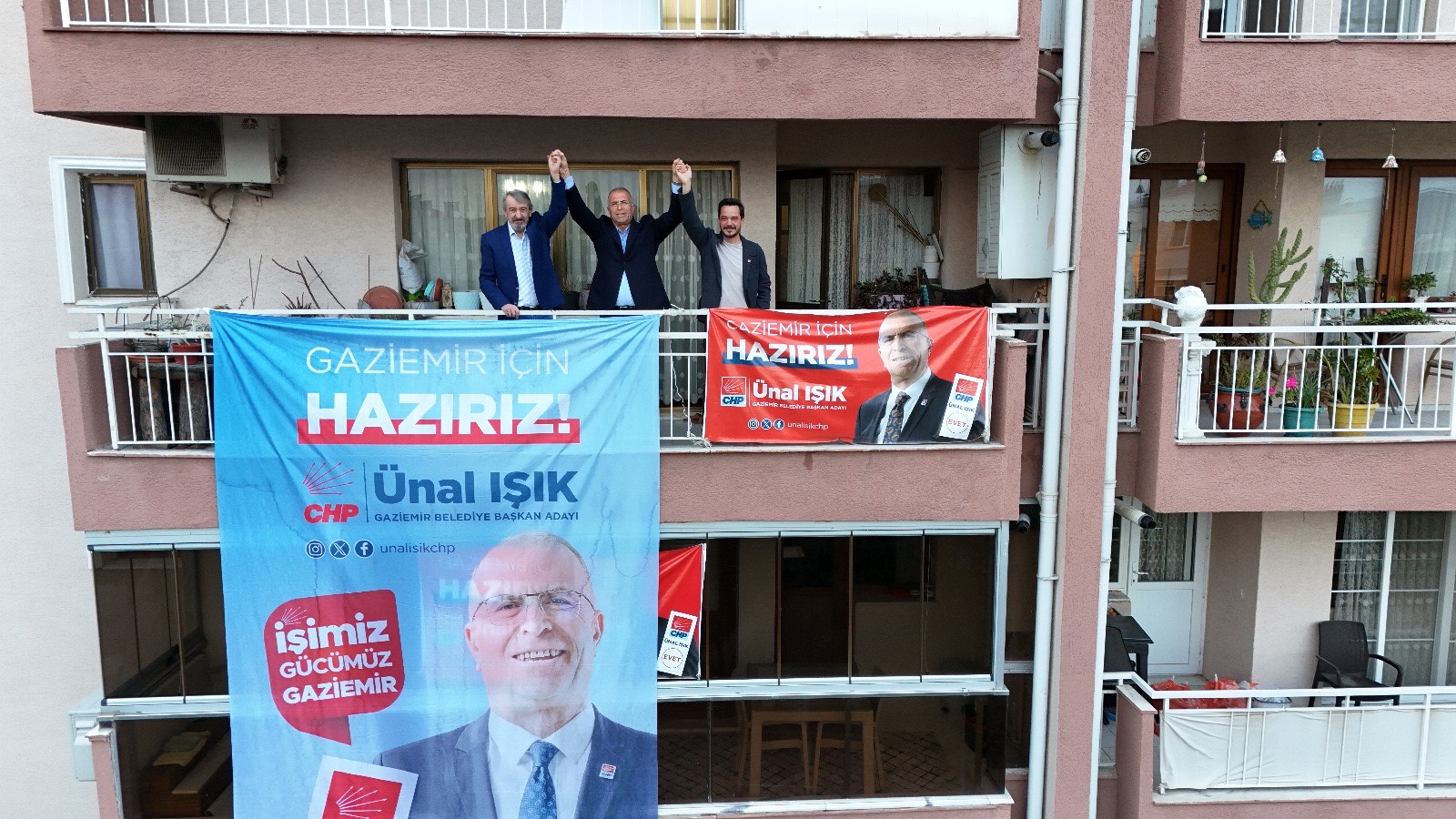 Gaziemir’in kıdemli başkanı Şenol’dan CHP adayı Işık’a destek