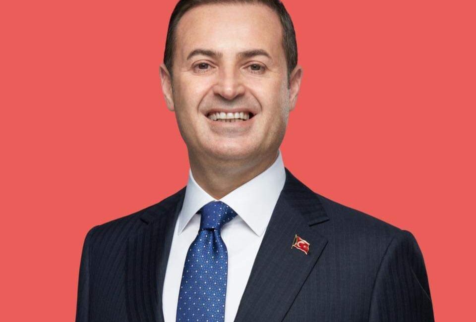 Ahmet Akın kimdir? CHP
