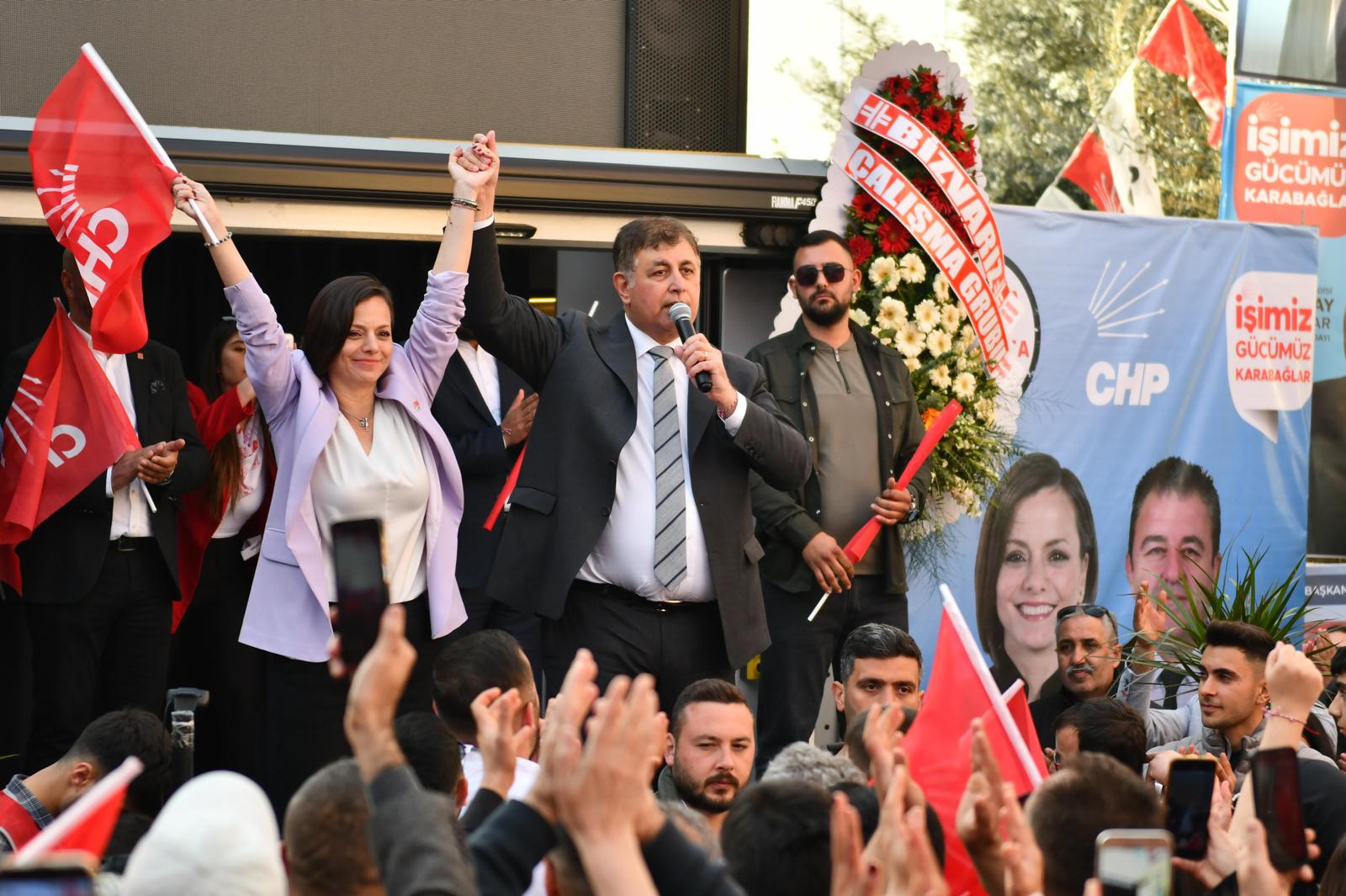 Başkan Tugay'dan, Erdoğan'ın İzmir mitingine gönderme