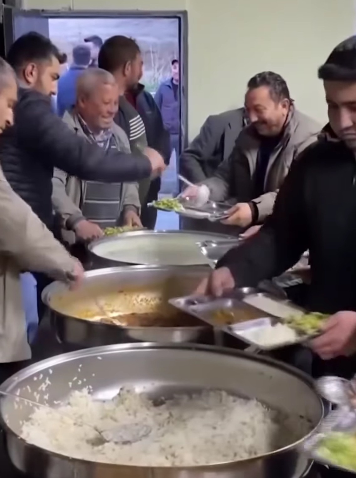 ESKİ KÖYE, YENİ ADET