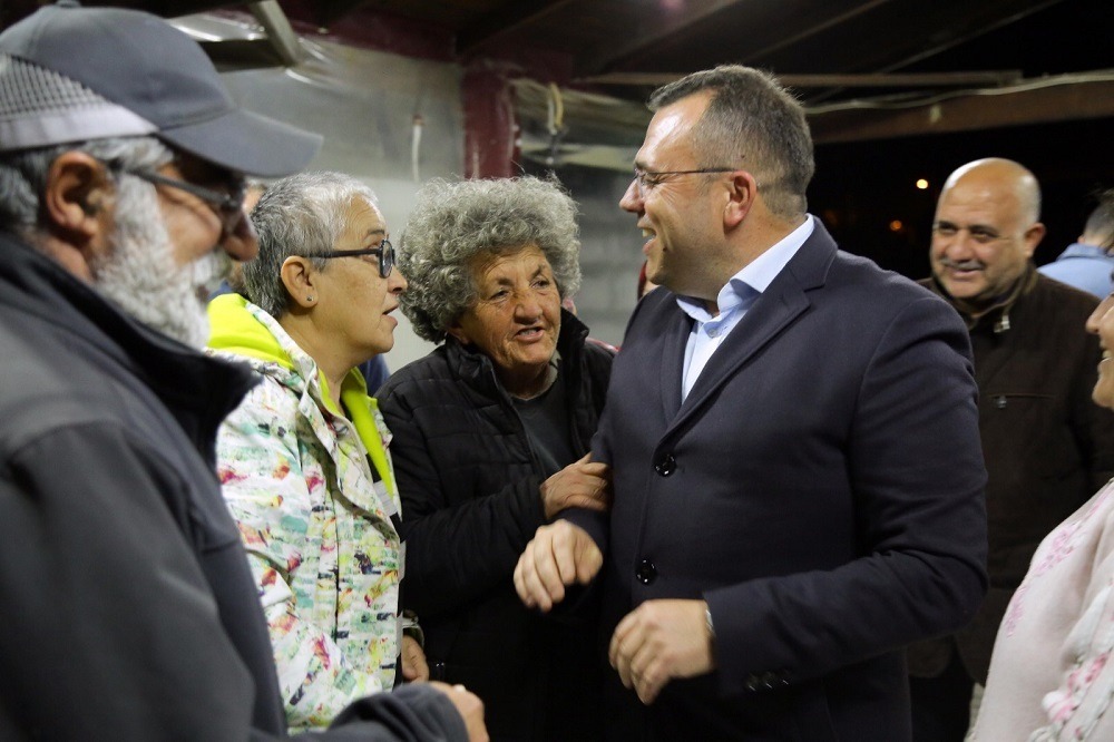 Başkan Adayı Aydın, Akarcalılara projelerini anlattı