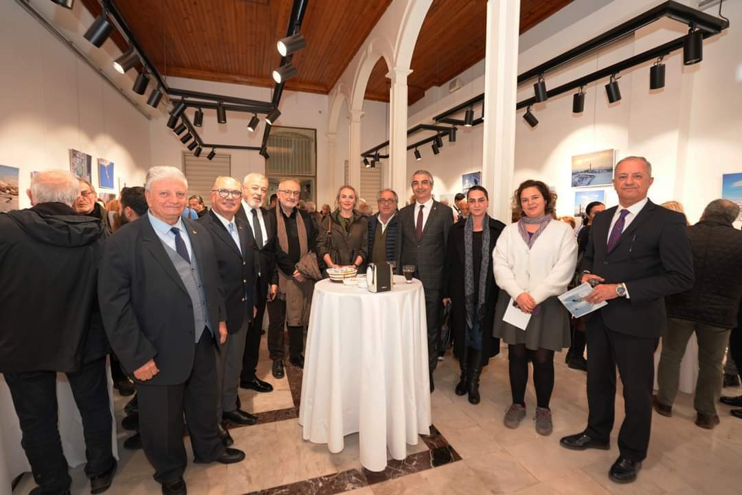 ESAT ERÇETİNGÖZ'ÜN YENİ FOTOĞRAF SERGİSİ AÇILDI.