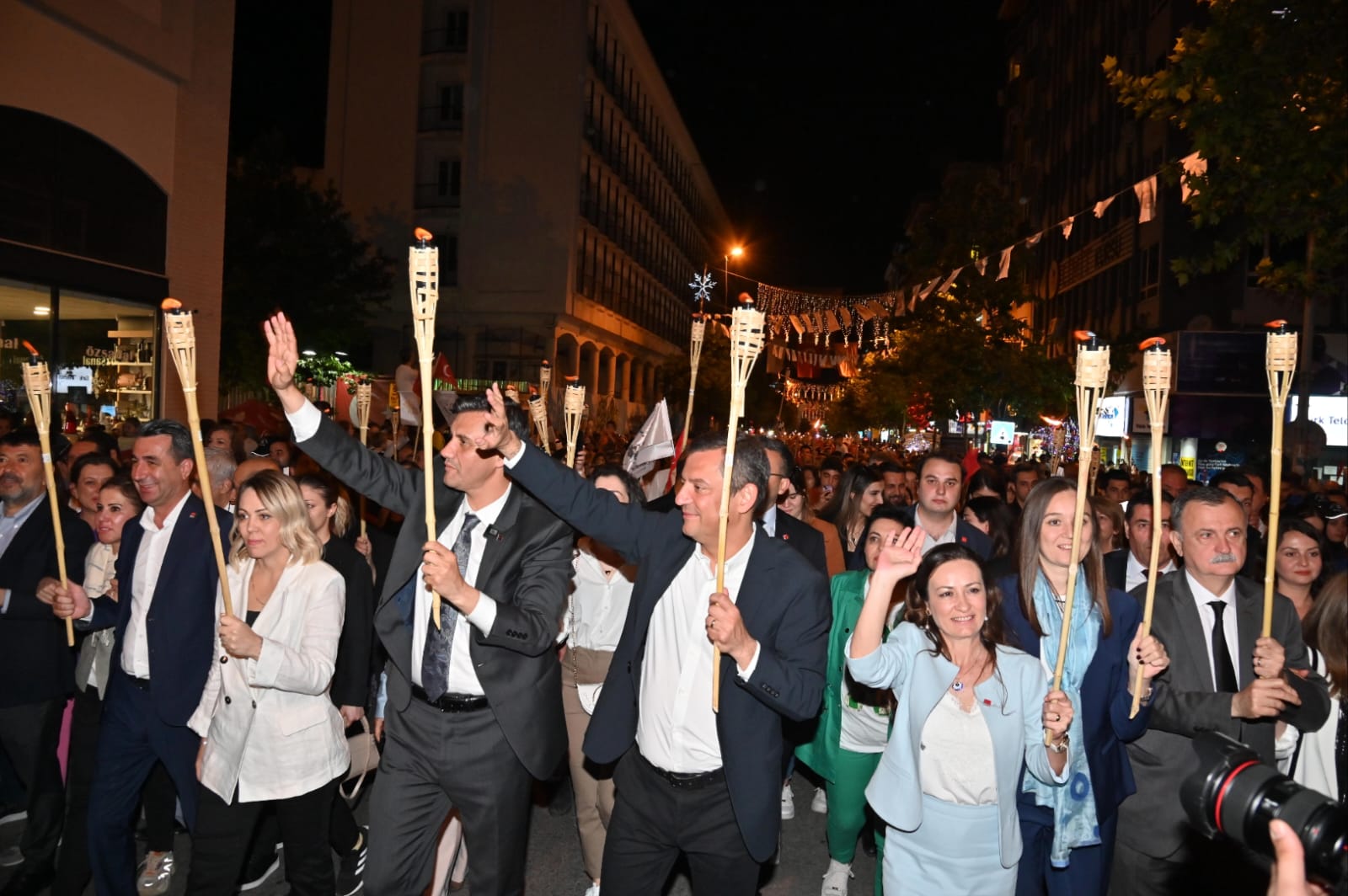 Festivalde Cosku Fener Alayi Ile Katlandi 8