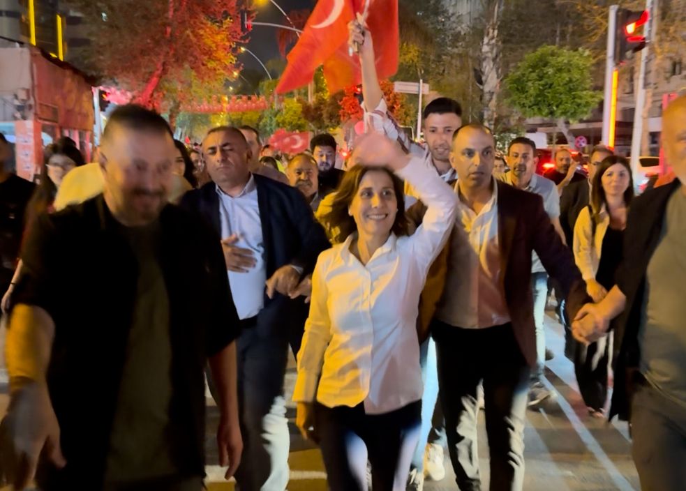 Seyhan’ın yeni başkanı Oya  Tekin: Hep birlikte kazandık