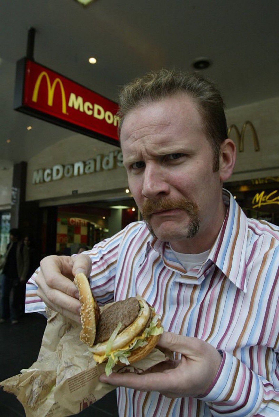 Ünlü Belgeselci Morgan Spurlock Hayatını Kaybetti: Hamburgerin Zararlarını Anlatan İsim Artık Aramızda Değil