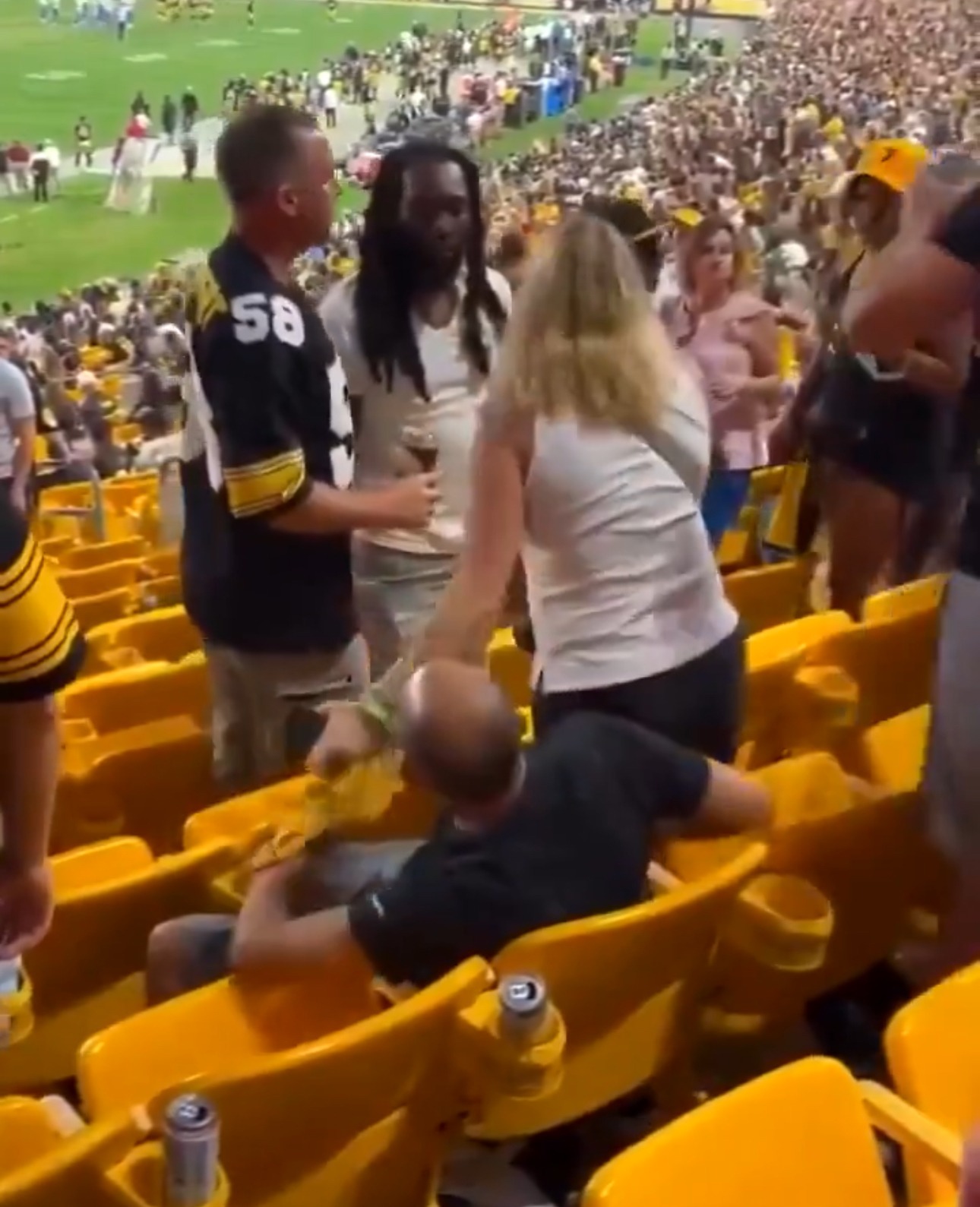 Spor Müsabakasında Şok: Kadının Tokadı Olay Çıkardı