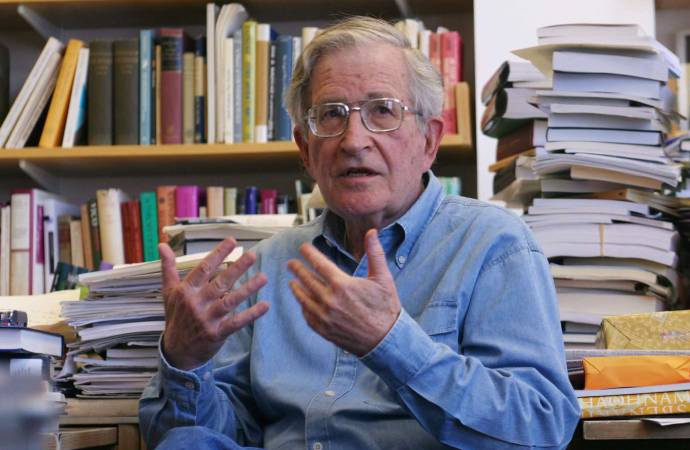 Noam Chomsky'nin Ölüm Haberleri Yanlış Çıktı