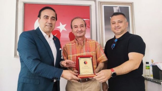 ATİK Heyeti Antalya Kepez Vakfı Genel Müdürü Erdal Öner’i ziyaret etti.