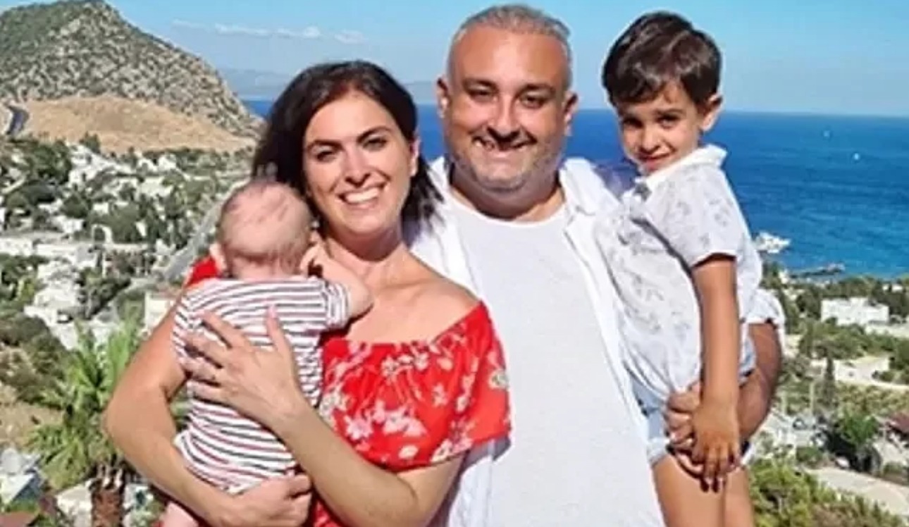 Rüştü Onur Atilla, 10 Yıllık Evliliğini Bitirdi