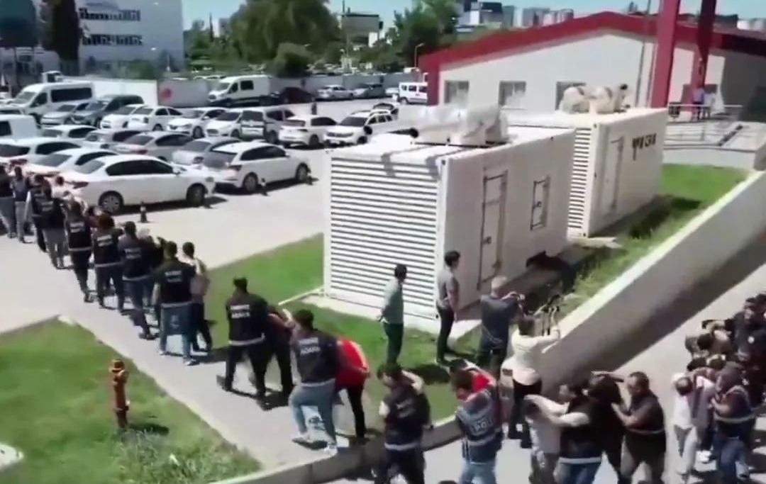 Dev Operasyon: 12 Çete Aynı Anda Çökertildi