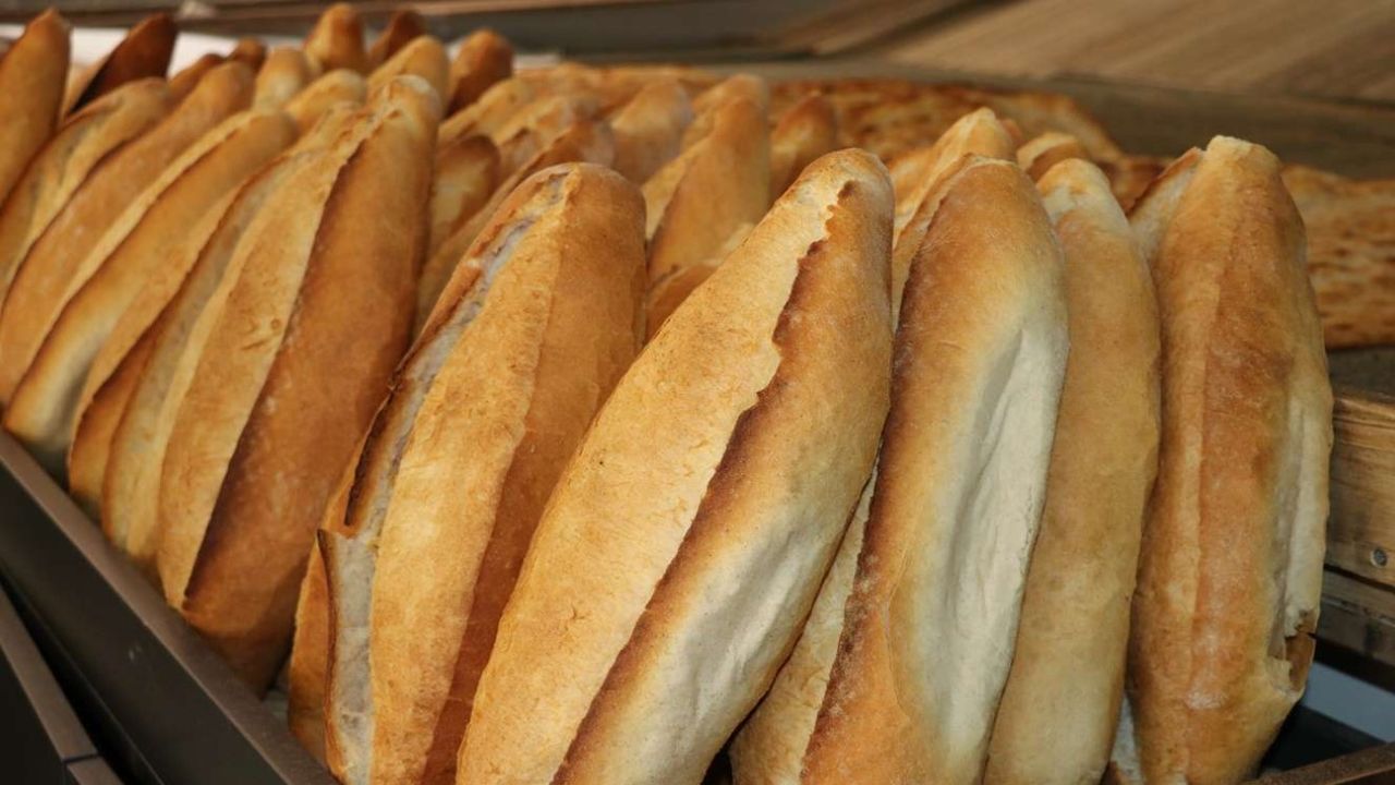 ADANA' DA EKMEĞE ZAM