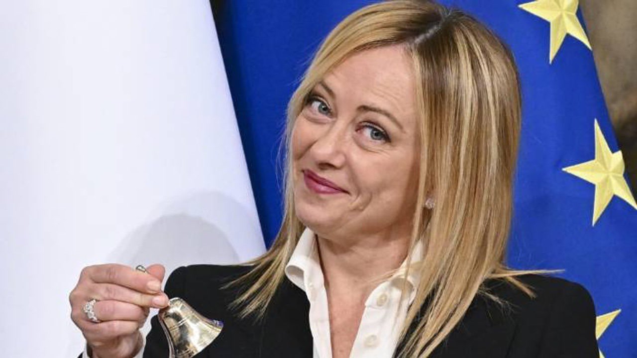 İtalya Başbakanı Meloni'den Aşırı Sağcı Partiye Sert Uyarı: Irkçı Söylemlere Yasak Geldi!