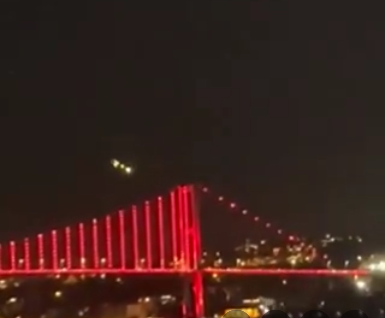 Bugün Akşam Saatlerinde İstanbul ve Çevre İllerde Göktaşı Görüldü