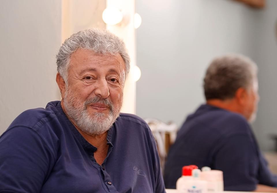 Metin Akpınar’ın İkizlerin Babası Olduğu Ortaya Çıktı