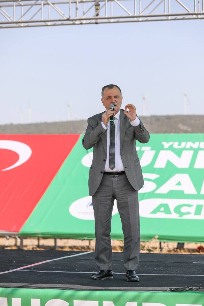 Sürdürülebilir enerji üretimine Yunusemre Belediyesi de katıldı.